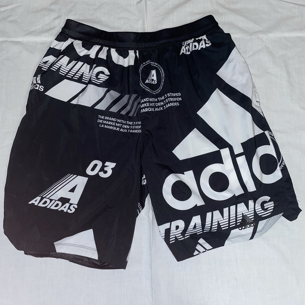 Men’s Large Adidas Training Shorts Black Graphic